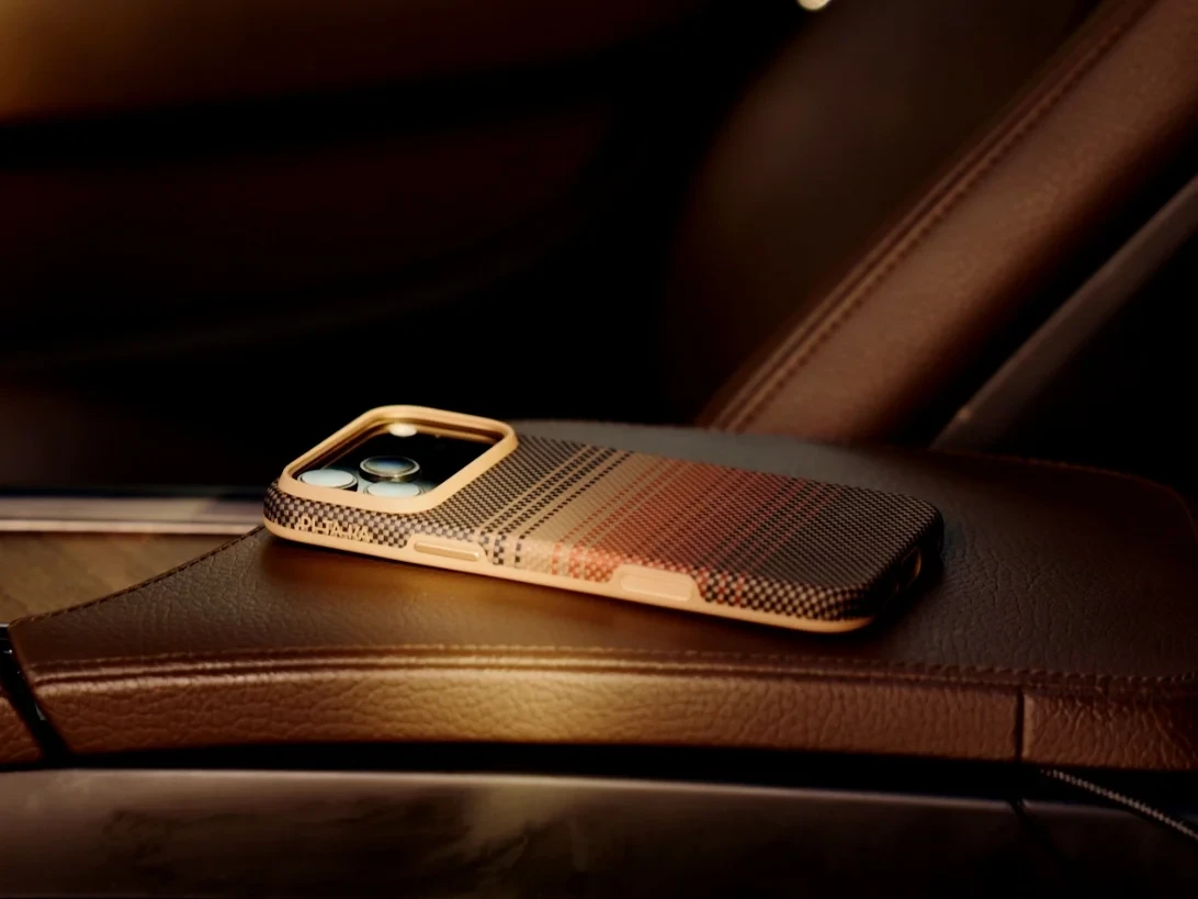 iPhoneアクセサリー PITAKA iPhone17ProMax UltraGurad Sunset iPhoneアクセサリー PITAKA iPhone17ProMax UltraGurad Sunset