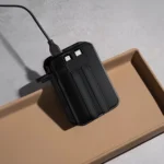 Green Lion Charge Mate Power Bank 10000mAh Built-in USB-C & Lightning Cable (GL-PBX5) Black