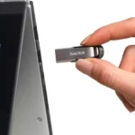 SanDisk Ultra Flair USB 3.0 Flash Drive - 512GB - SDCZ73-512G